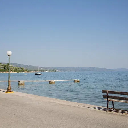 Guest house Gatzea Eden Garden