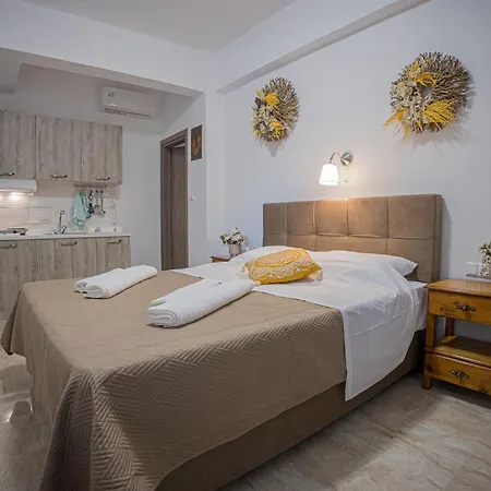 Gatzea Eden Garden Guest house 3*